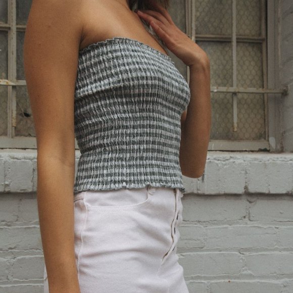 Brandy Melville Tops - Brandy Melville Cleo Smocked Tube Top